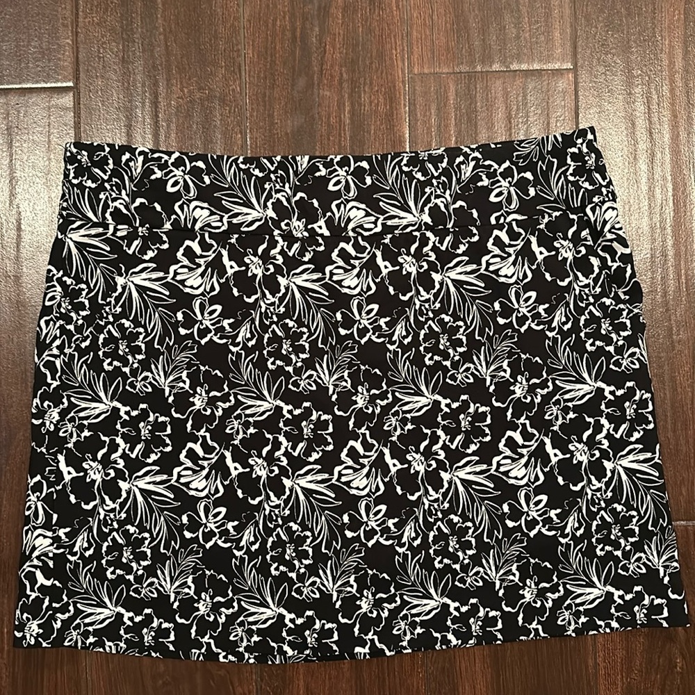 Zac and Rachel hibiscus skort skirt shorts stretch sz XL